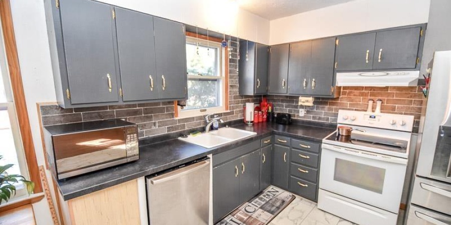 2770 E Bernice Drive, Bloomington, Indiana 47401-9088,MLS,202548324