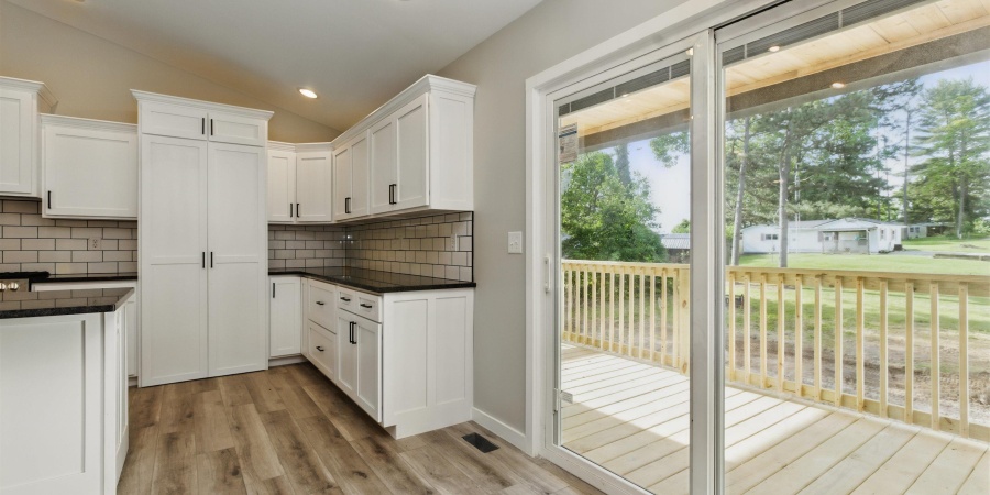 1724 28th Street, Bedford, Indiana 47421,MLS,202548341