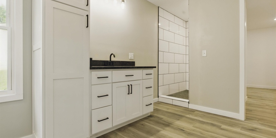 1724 28th Street, Bedford, Indiana 47421,MLS,202548341