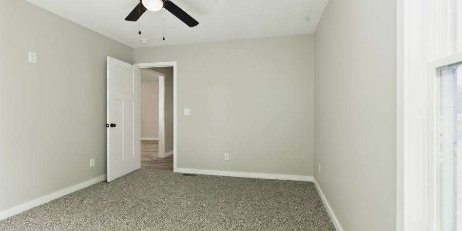 1724 28th Street, Bedford, Indiana 47421,MLS,202548341