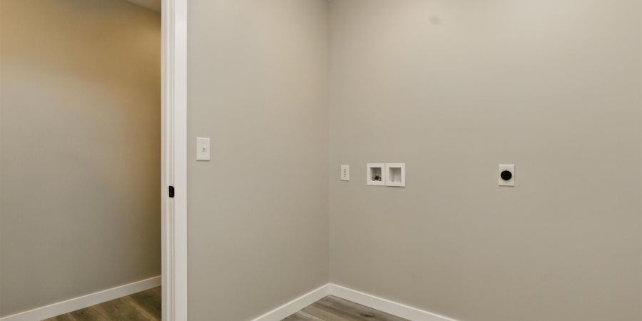 1724 28th Street, Bedford, Indiana 47421,MLS,202548341