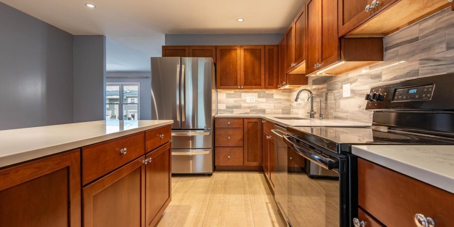 3211 N Stoneycrest Road, Bloomington, Indiana 47404,MLS,202548351