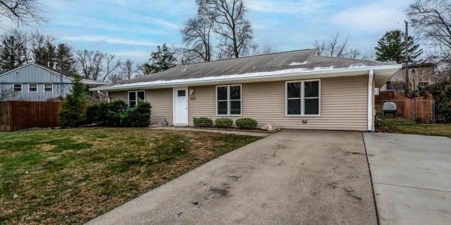 3211 N Stoneycrest Road, Bloomington, Indiana 47404,MLS,202548351