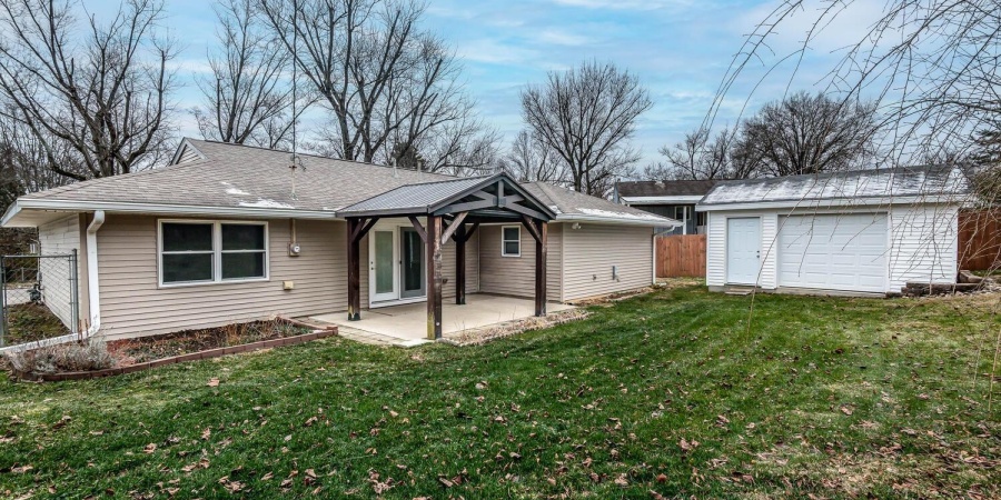 3211 N Stoneycrest Road, Bloomington, Indiana 47404,MLS,202548351