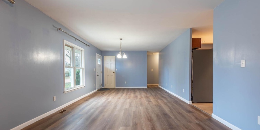 3211 N Stoneycrest Road, Bloomington, Indiana 47404,MLS,202548351