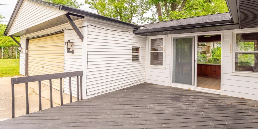 3212 S Fairington Drive, Bloomington, Indiana 47403,MLS,202548352