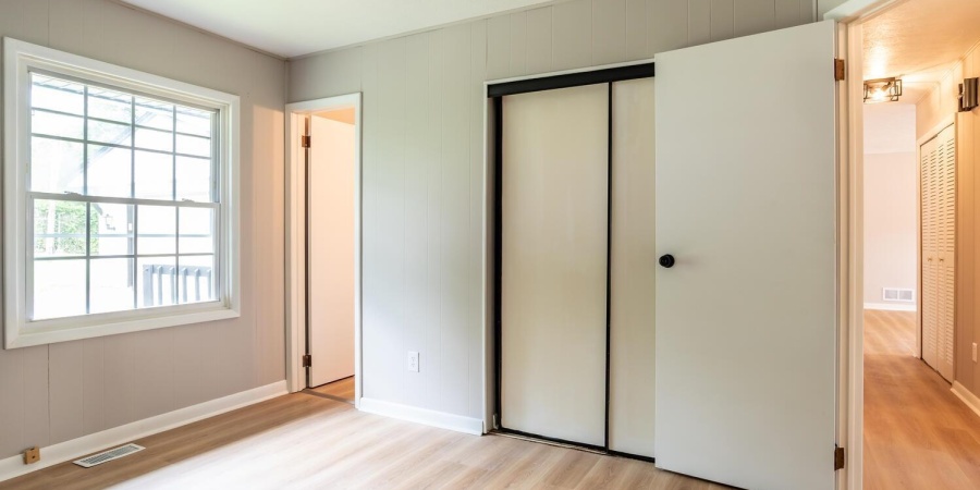 3212 S Fairington Drive, Bloomington, Indiana 47403,MLS,202548352