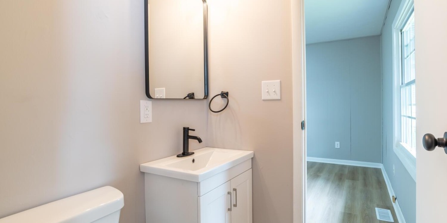 3212 S Fairington Drive, Bloomington, Indiana 47403,MLS,202548352