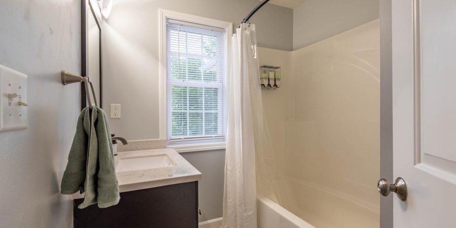 2555 S Addisyn Lane, Bloomington, Indiana 47403-3269,MLS,202548435