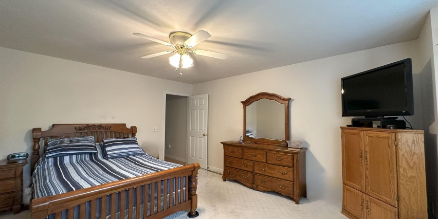 7517 State Highway 43 Highway, Spencer, Indiana 47460,MLS,202521047