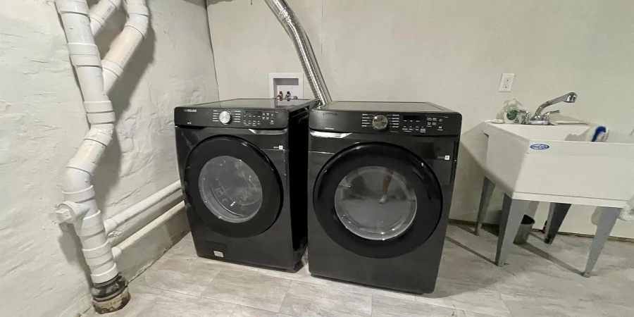 611 S Eagleson Avenue, Bloomington, Indiana 47401,MLS,202548596