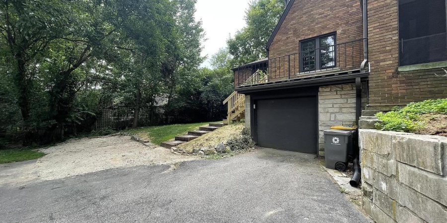 611 S Eagleson Avenue, Bloomington, Indiana 47401,MLS,202548596