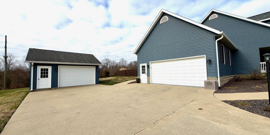 223 Steeple Pointe Lane, Bedford, Indiana 47421,MLS,202548609