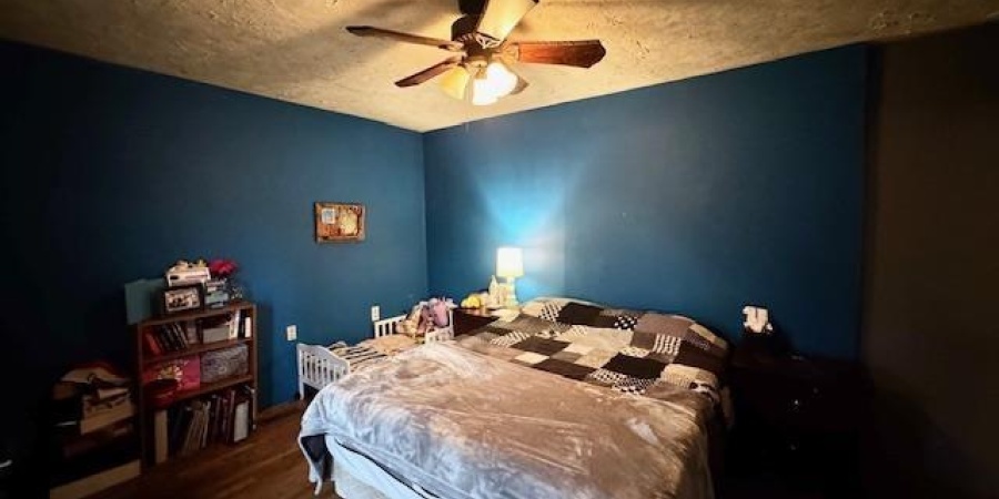 21 S Main Street, Rosedale, Indiana 47874,MLS,202548622