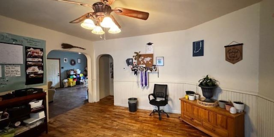 21 S Main Street, Rosedale, Indiana 47874,MLS,202548622