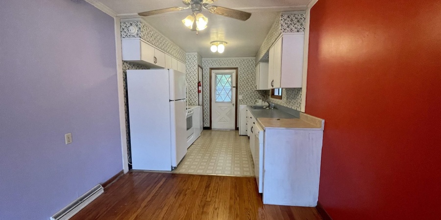 1904 E Maxwell Lane, Bloomington, Indiana 47401,MLS,202548667