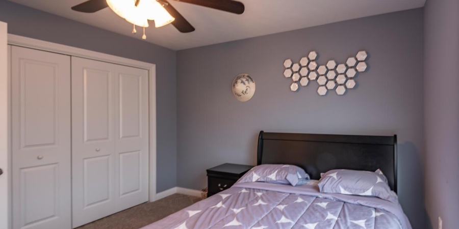 2870 E Creeks Edge Drive, Bloomington, Indiana 47401-8381,MLS,202548638