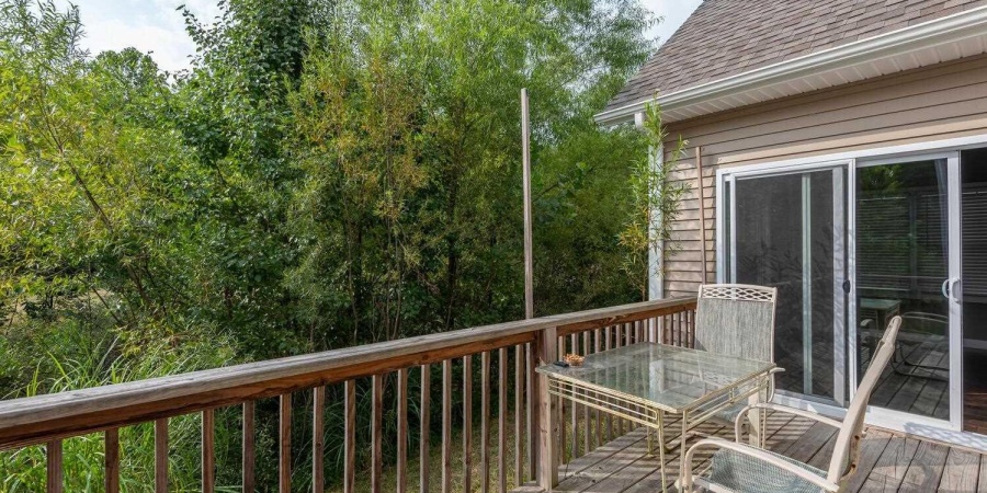 2870 E Creeks Edge Drive, Bloomington, Indiana 47401-8381,MLS,202548638