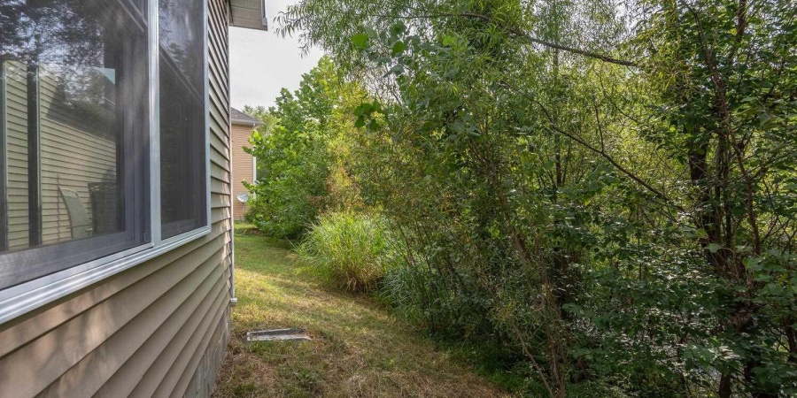 2870 E Creeks Edge Drive, Bloomington, Indiana 47401-8381,MLS,202548638