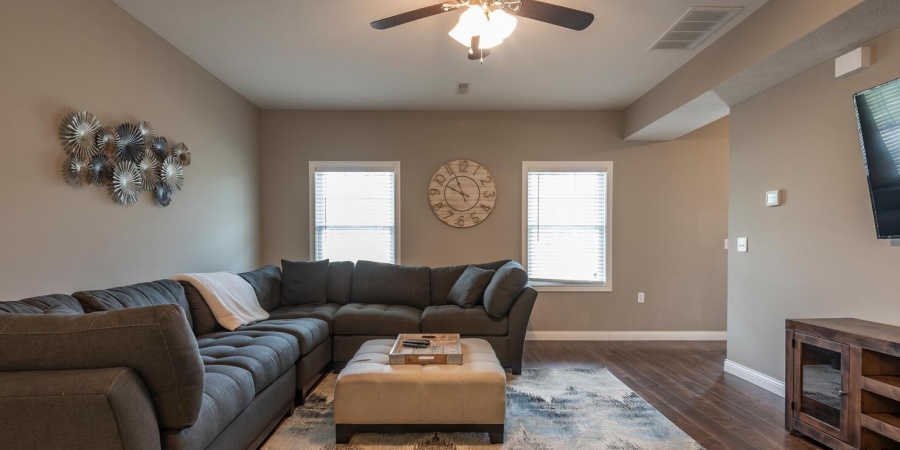 2870 E Creeks Edge Drive, Bloomington, Indiana 47401-8381,MLS,202548638