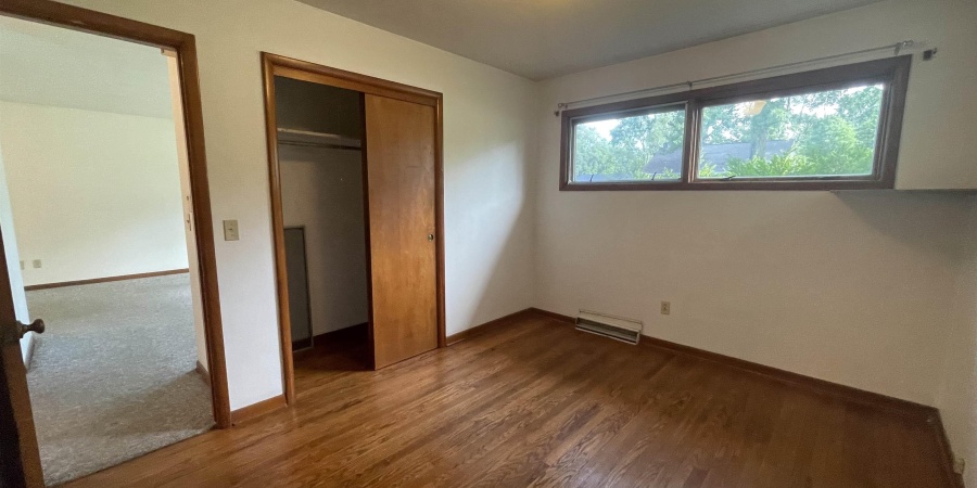 1906 E Maxwell Lane, Bloomington, Indiana 47401,MLS,202548678