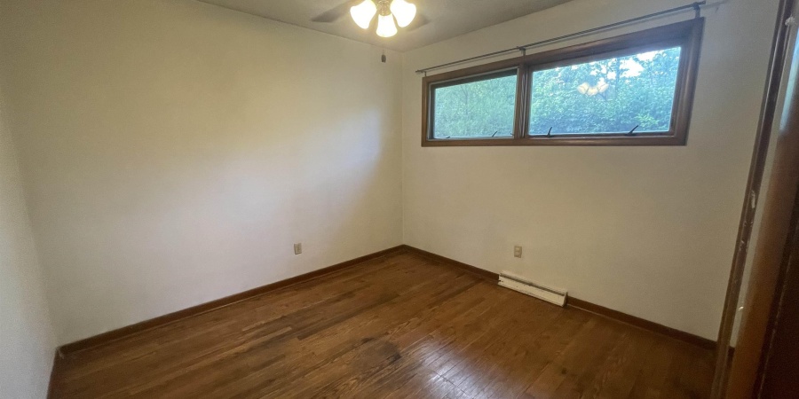 1906 E Maxwell Lane, Bloomington, Indiana 47401,MLS,202548678