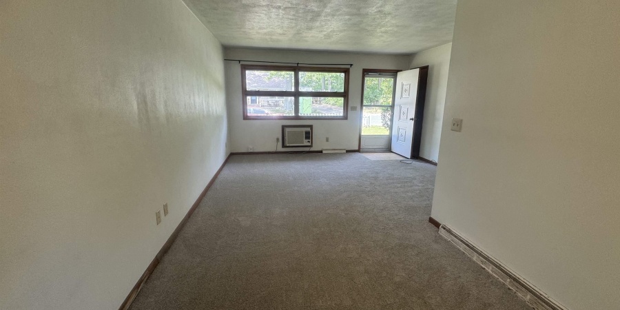 1906 E Maxwell Lane, Bloomington, Indiana 47401,MLS,202548678