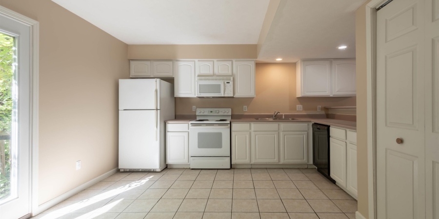 3501 S Oaklawn Circle, Bloomington, Indiana 47401,MLS,202548684