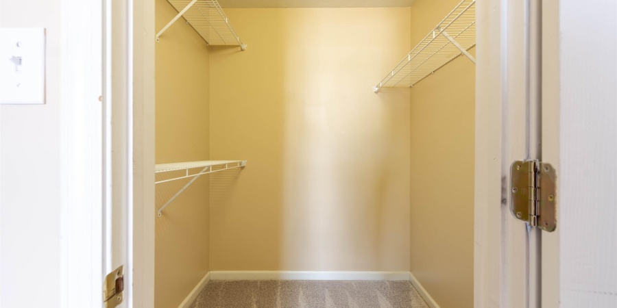 3501 S Oaklawn Circle, Bloomington, Indiana 47401,MLS,202548684