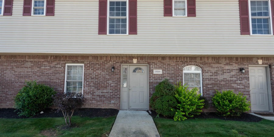 3501 S Oaklawn Circle, Bloomington, Indiana 47401,MLS,202548684