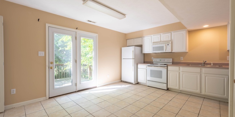 3501 S Oaklawn Circle, Bloomington, Indiana 47401,MLS,202548684