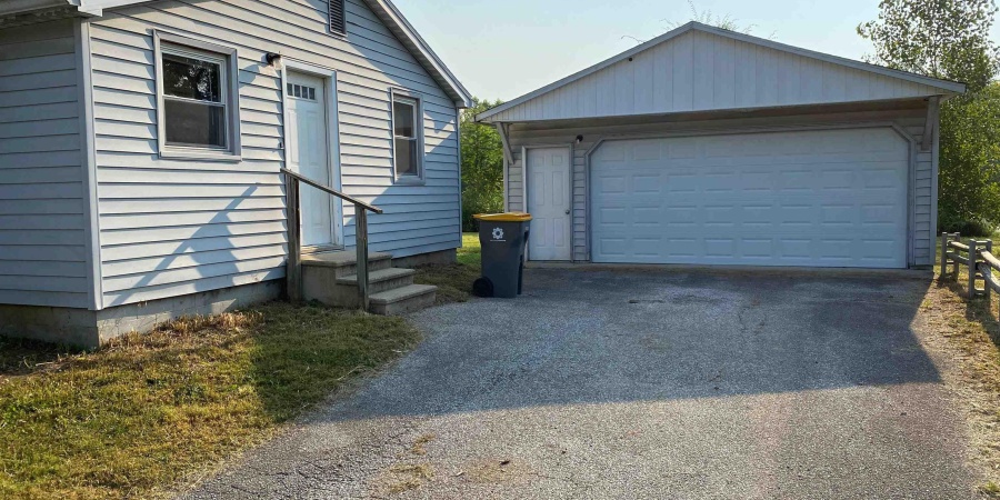 2509 S Camden Drive, Bloomington, Indiana 47403,MLS,202548704