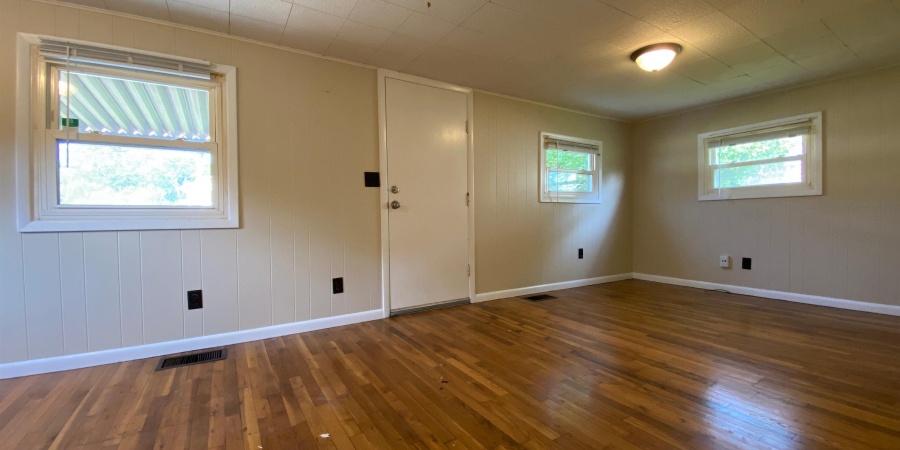 2509 S Camden Drive, Bloomington, Indiana 47403,MLS,202548704