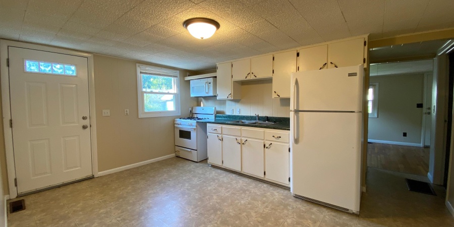 2509 S Camden Drive, Bloomington, Indiana 47403,MLS,202548704