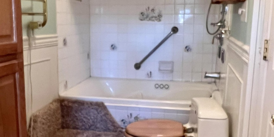 9531 S Harbour Pointe Drive, Bloomington, Indiana 47401,MLS,202548696