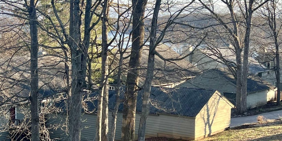 9531 S Harbour Pointe Drive, Bloomington, Indiana 47401,MLS,202548696