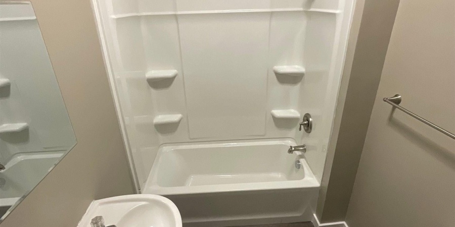 312 E 8Th Street, Bloomington, Indiana 47408-3528,MLS,202548769