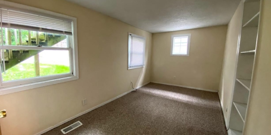 511 N Lincoln Street, Bloomington, Indiana 47408-3413,MLS,202548757