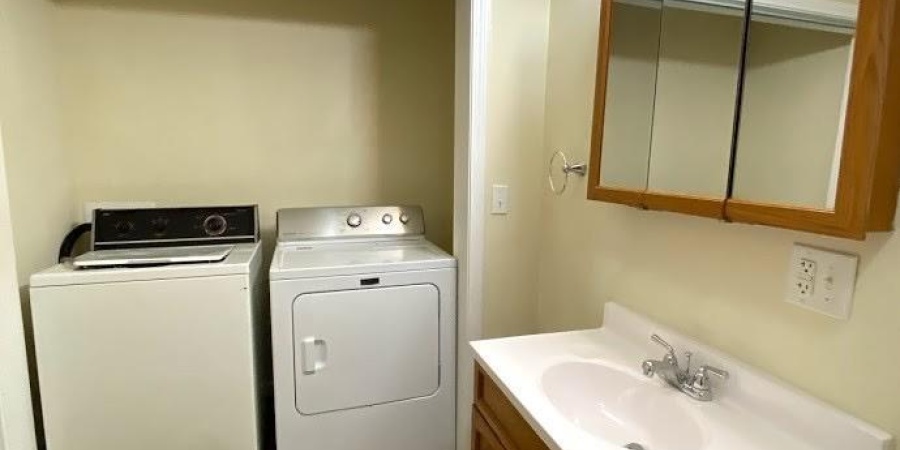 511 N Lincoln Street, Bloomington, Indiana 47408-3413,MLS,202548757