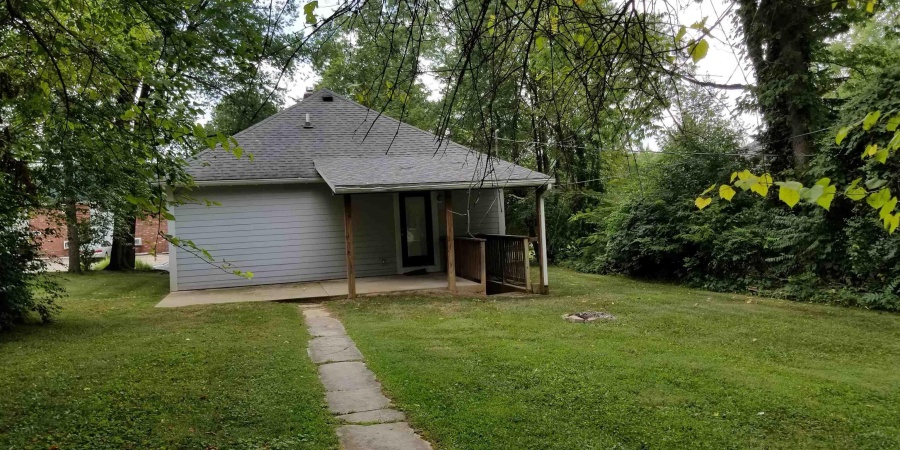 215 E 15Th Street, Bloomington, Indiana 47408-1723,MLS,202548787