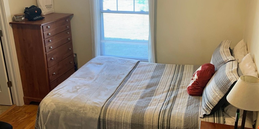 215 E 15Th Street, Bloomington, Indiana 47408-1723,MLS,202548787