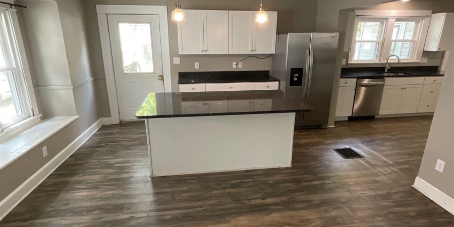 407 N Dunn Street, Bloomington, Indiana 47408-3733,MLS,202548805