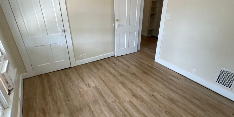 223 E 8Th Street, Bloomington, Indiana 47408-3525,MLS,202548807