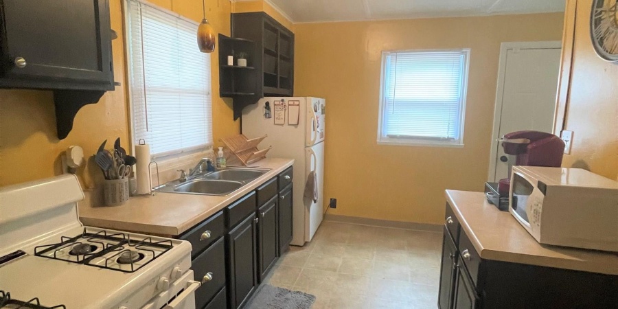 416 S Eastside Drive, Bloomington, Indiana 47401,MLS,202548799