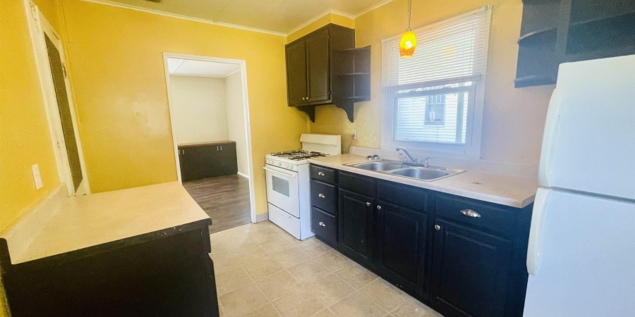 416 S Eastside Drive, Bloomington, Indiana 47401,MLS,202548799