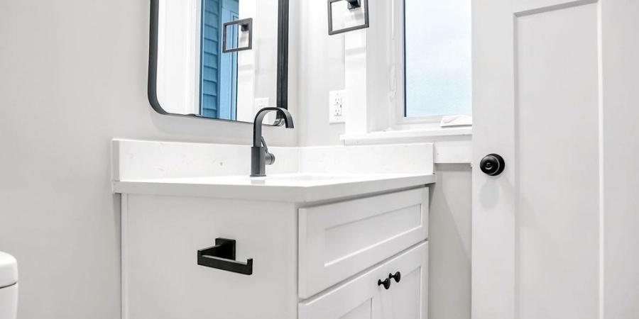 1112 N Woodburn Avenue, Bloomington, Indiana 47404,MLS,202548841