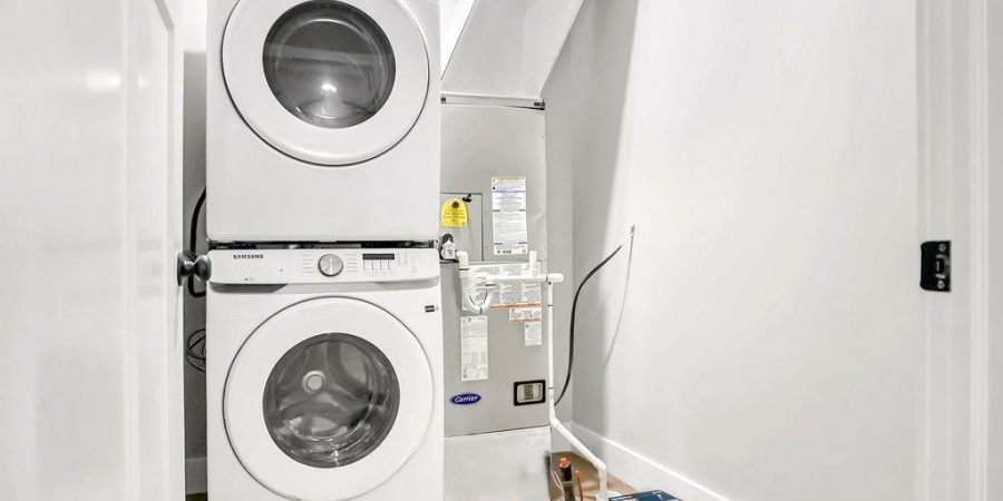 1112 N Woodburn Avenue, Bloomington, Indiana 47404,MLS,202548841