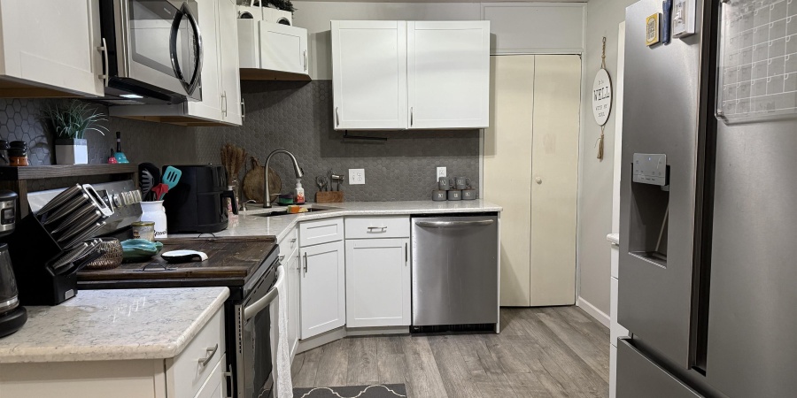 2823 Hillside Dr, Bedford, Indiana 47421,MLS,202516772