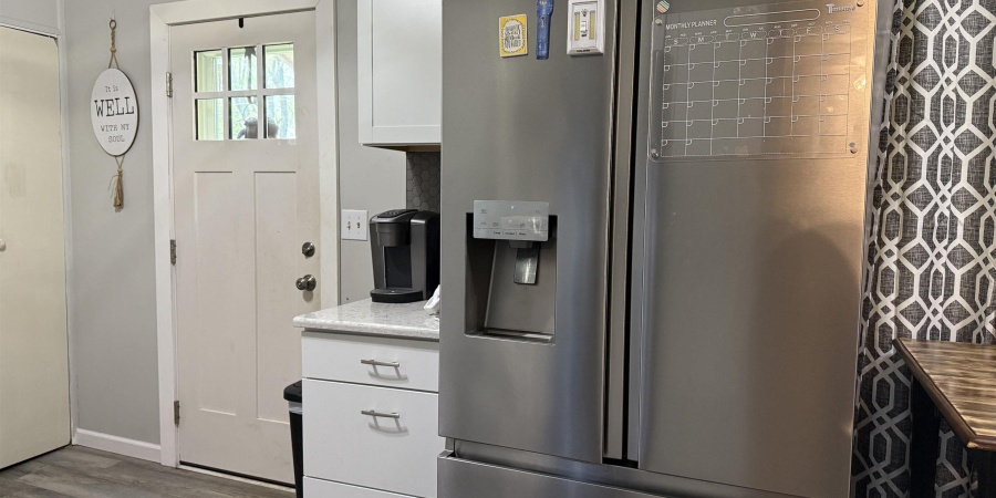 2823 Hillside Dr, Bedford, Indiana 47421,MLS,202516772