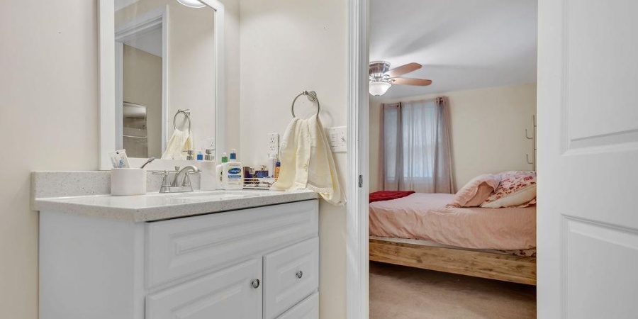 1744 Parkview Drive, Bedford, Indiana 47421,MLS,202548794